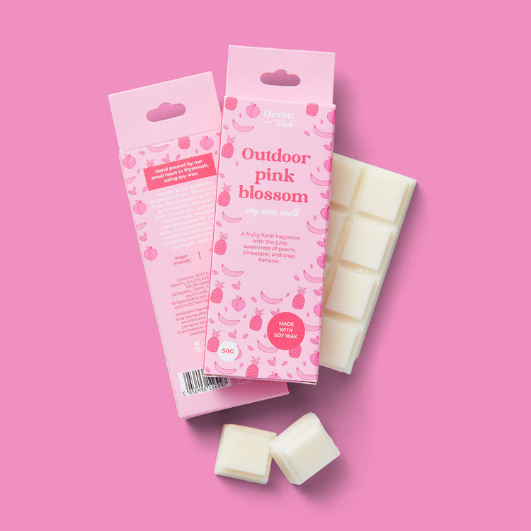 wax bars and melts collection featuring soy wax home fragrance for cosy inviting atmospheres
