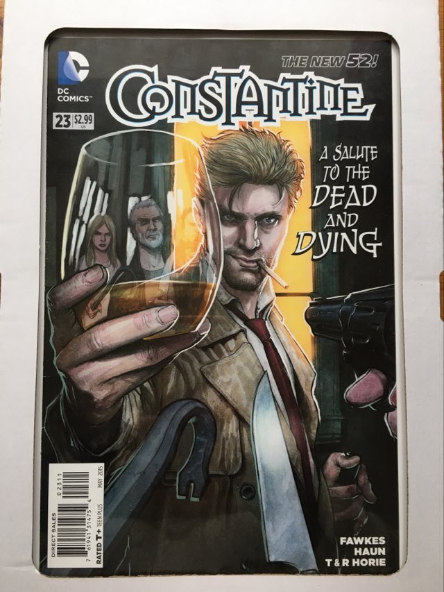 dc comics constantine may 2015 magazine cover displayed in simple clip frame