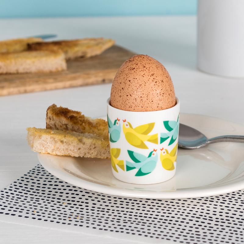 love birds bone china egg cup with illustrated bird design, romantic breakfast egg holder gift for couples and Valentine’s Day
