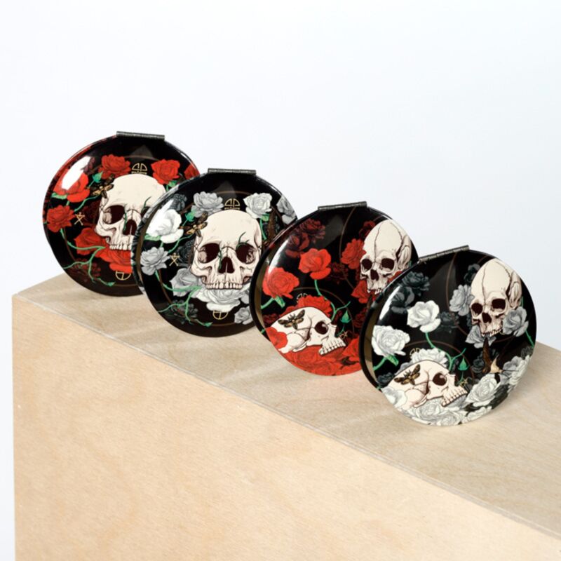 four skulls and roses compact mirrors standing to show different designs