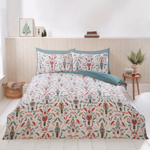 christmas nutcracker luxury soft duvet set with traditional festive design