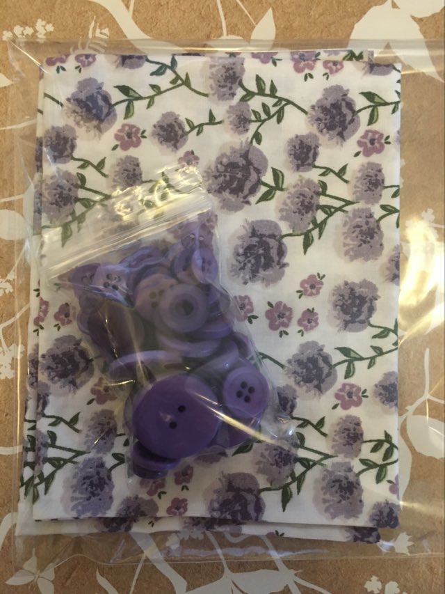 white fat quarter fabric with lilac blooms and mixed buttons craft sewing bundle