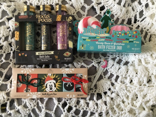 mad beauty mystery box luxury beauty gift surprise contents example display